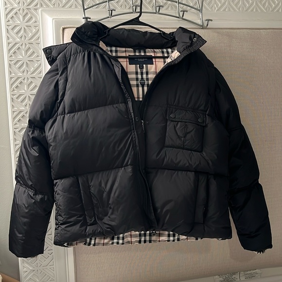 Burberry puffer jacket/vest - Picture 1 of 5